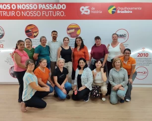 Artistas Regionais e de São Paulo visitam a fábrica da Condor em Santa Catarina