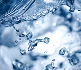 Reduza o impacto no meio ambiente com equipamentos de limpeza que auxiliam na economia de água