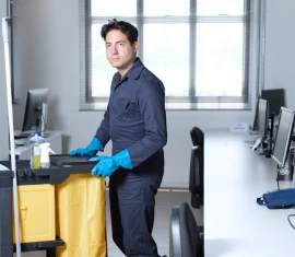 Confira 5 dicas para limpar o escritório tranquilamente