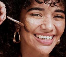 Você está lavando o seu pincel de maquiagem errado! 5 dicas infalíveis