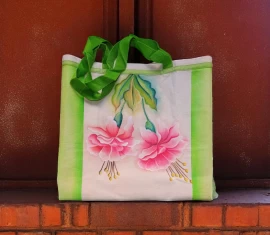 Pintura em tecido aquarelada