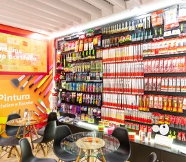 Condor leva a magia da infância à Escolar Office Brasil com a linha de pincéis escolares e licenciados exclusivos