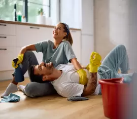 Adeus, chão encardido: tudo para limpar o piso do jeito certo